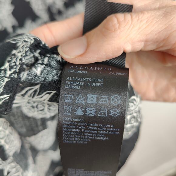 AllSaints Firebase Pineapple Print Shirt Men Medium Black White Button Up Cotton - Picture 5 of 6